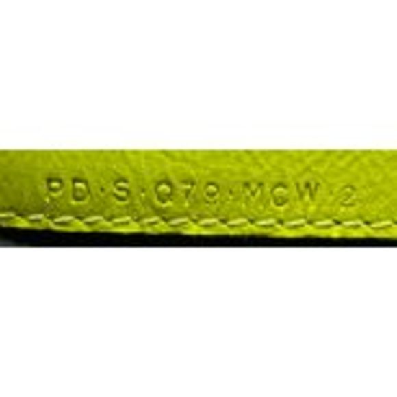 Valentino Garavani Uomo Vring Neck Pouch Leather Green - Picture 7 of 7